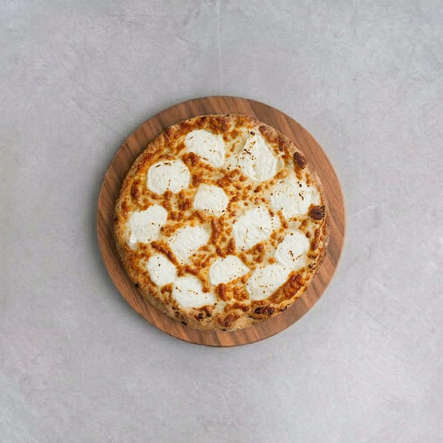 10" New York White Pizza.