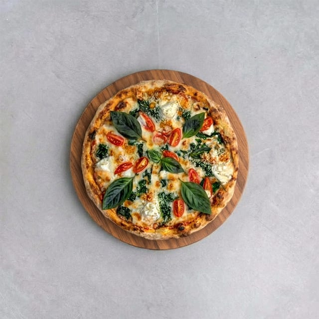 10" Bianca Pizza.