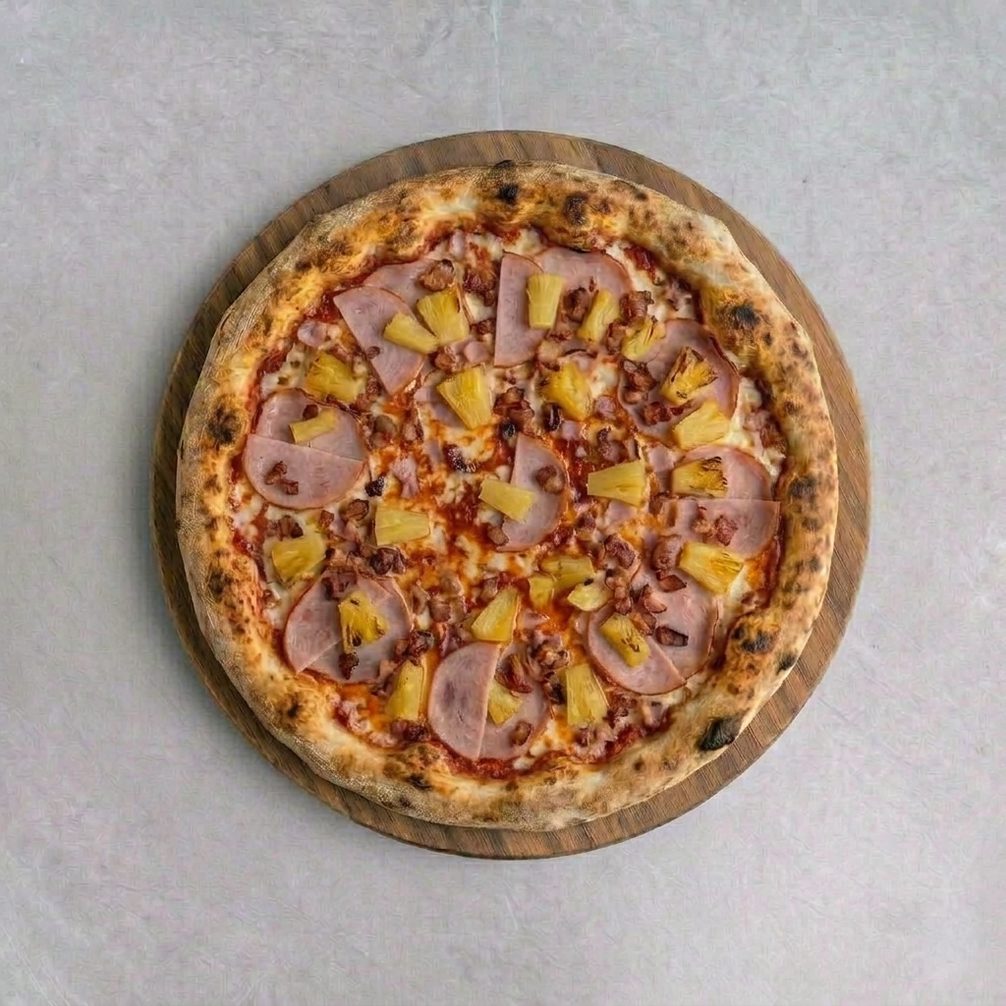 14" Hawaiian Pizza.