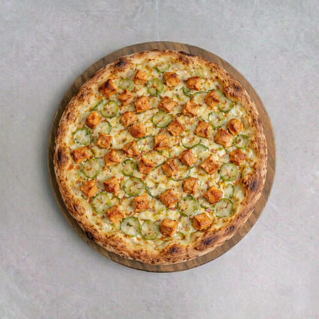 14" Nashville Hot Chicken Pizza.